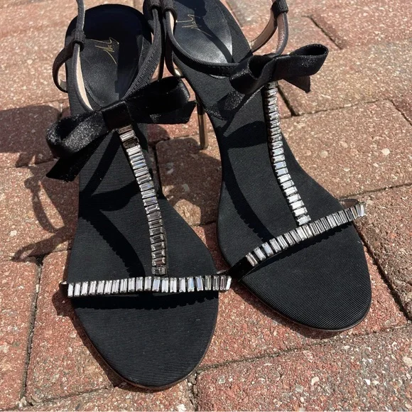 Giuseppe Zanotti Black Grosgrain Crystal Sandals Size 38